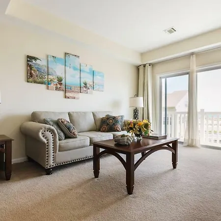 Beautiful Oceanfront 2bd Apartment, Beathtaking Views, Ferry To Nyc