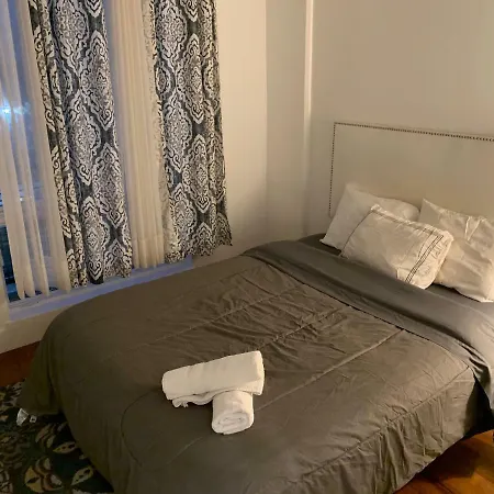 Apartment Cozy And Beautiful 2 Bedroom In Nyc