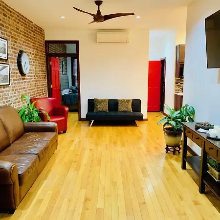 Stylish Renovated Loft Apartment! Apartment *