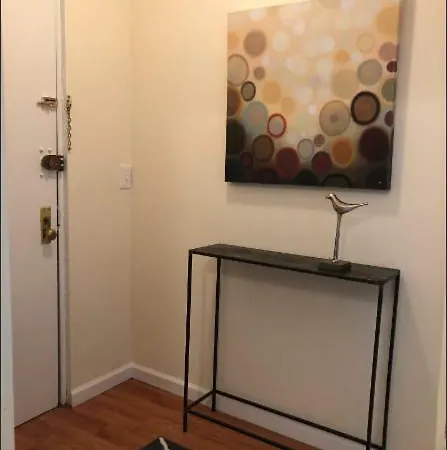 Large Comfortable 2 Blocks From Times Square Apartment