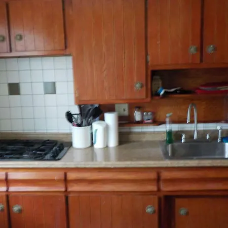 Guest house At The Water's Edge In Canarsie! New York