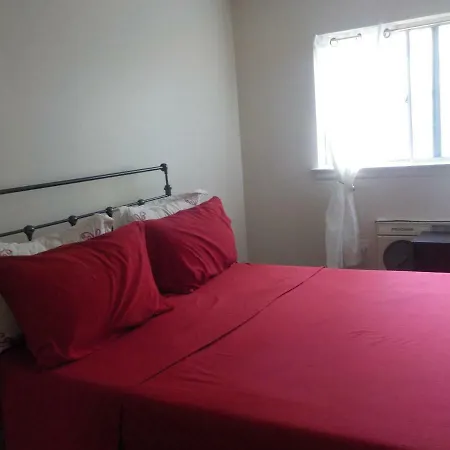 Guest house At The Water's Edge In Canarsie!