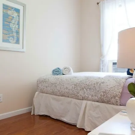 Beautiful 3br In A Peaceful Diverse Neighborhood New York
