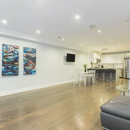 Luxury Duplex Brooklyn Townhome Apartment *