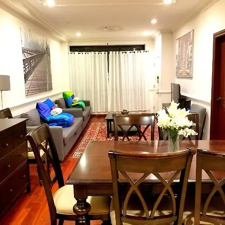 Spectacular 3 Bedroom Minutes From Central Park! Apartment New York