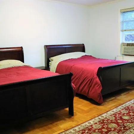 1889 Llc Holiday home *