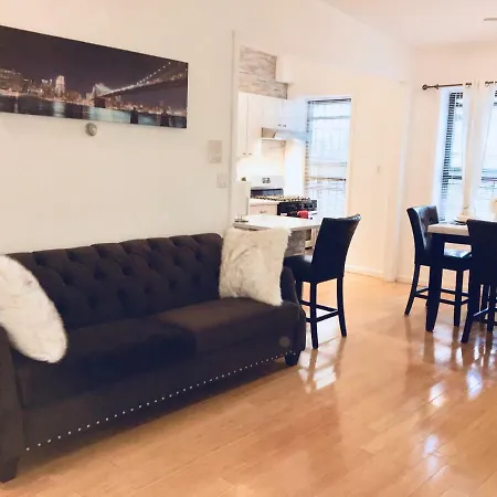 Totally Renovated Brownstone Apt. High Ceilings * New York