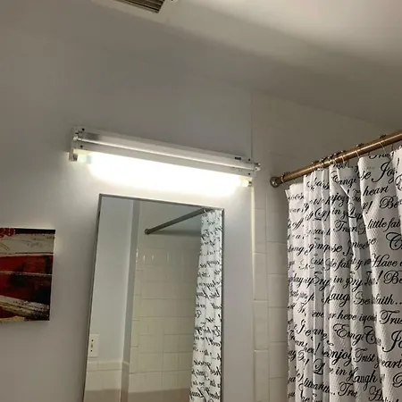 Homestay 1 For Rent In Bushwick Brooklyn *