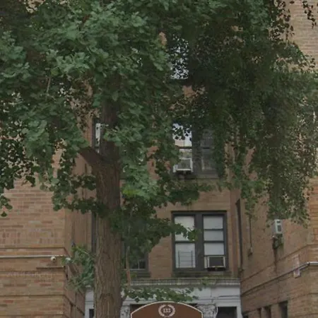 North Manhattan Homestay *