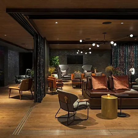 Moxy Nyc East Village