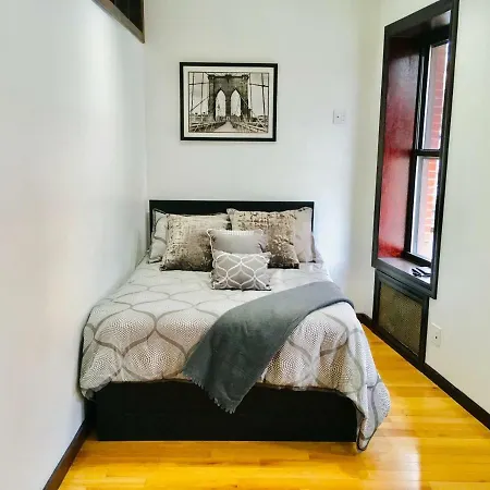 Stylish Renovated Loft Apartment!