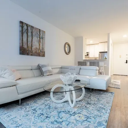 Times Square Private Apartment New York