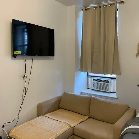 Homestay 1 For Rent In Bushwick Brooklyn *