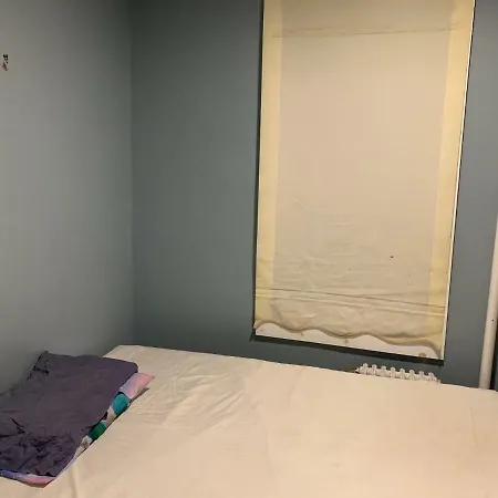Private In Sunnyside ,21 Minutes To Times Square