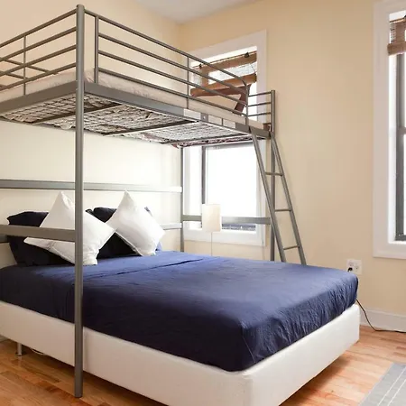 Homestay Deluxe Economy In Upper Nyc