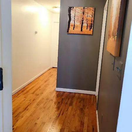 Apartment In Nyc Near All Transportation New York
