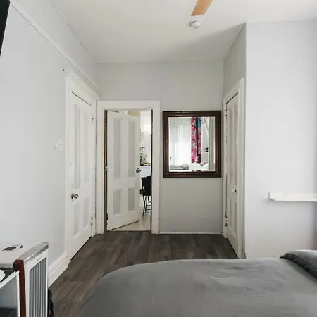 Nyc Hub Xl @ 900ft From Subway; 30 Min To Midtown Holiday home *