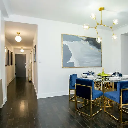 Fifth Avenue Ultra Luxurious Large 3 Bedroom - Domenico Vacca Building - Gym /doorman/elevator