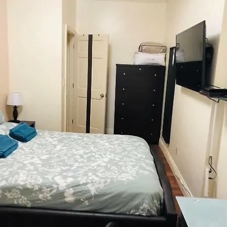 Modern 2 Bedroom Nyc