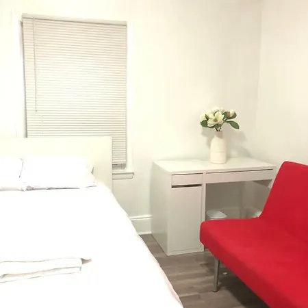 Homestay A Clean, Comfortable Private