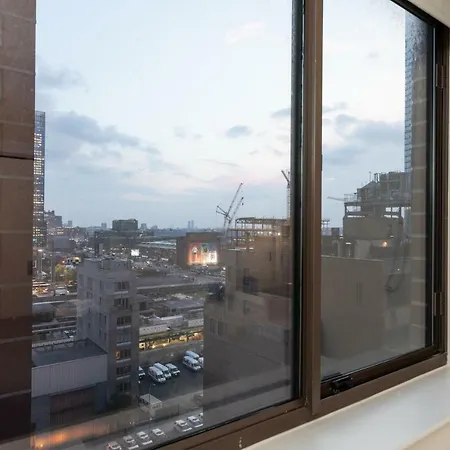 Times Square Private Apartment