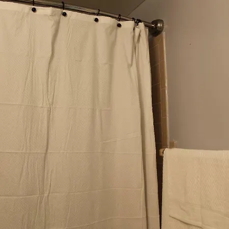 Jfk Area Away From Apartment New York