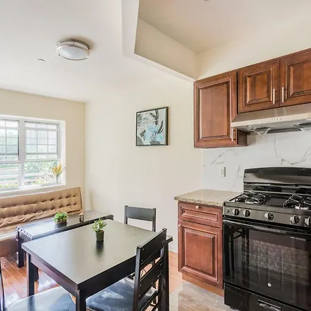 Flushing Main Street Apt, Near Lga Jfk Us Open Citifield Ny-4 Apartment *