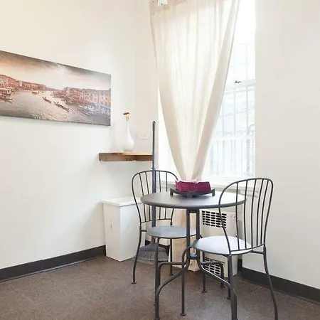 Greenpoint Exclusive 30 Day New York