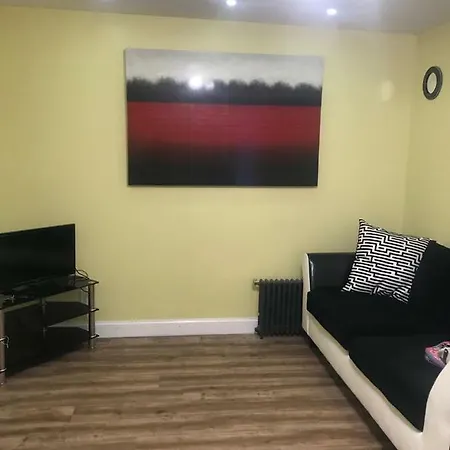 Comfy Zone Apartment *