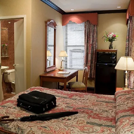 Newton 3* New York