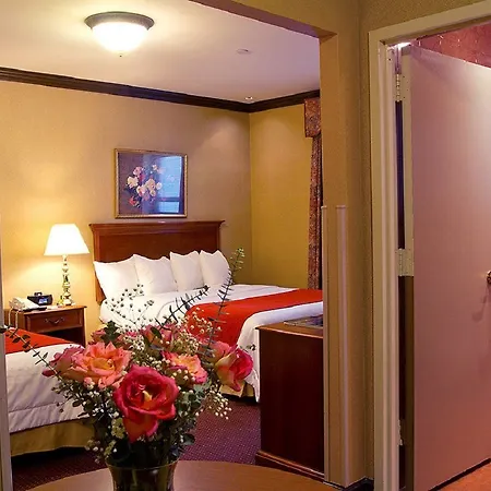 Newton Hotel