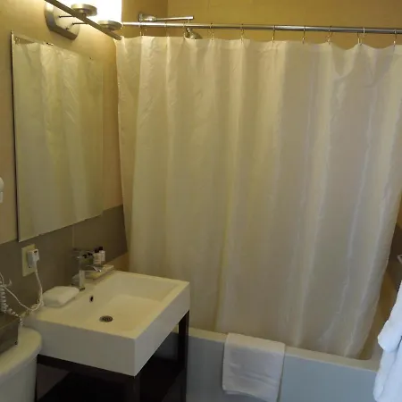 Hotel Pointe Plaza (adults Only)
