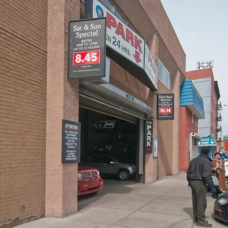335 East #232477 Apts * New York