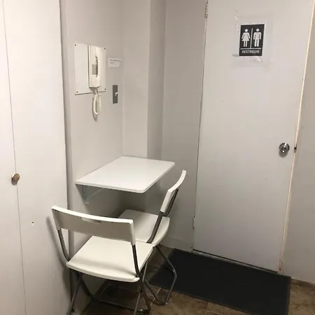 Apartment 43rd Street 