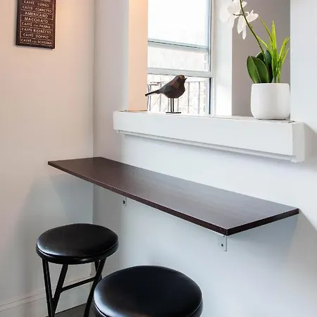 Private Bedroom In City * New York