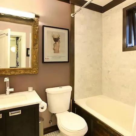 Modern 19th C West Village Charmer Apartment *