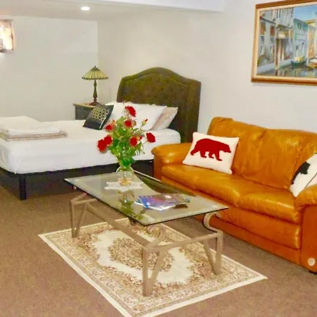 Hiddengemrosedale Apartment New York