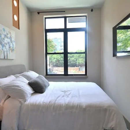 In A Stylish Apt In Brooklyn * New York