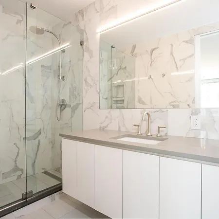 Apartment Spectacular - Amazing Views - 3 Bed 2 Bath *