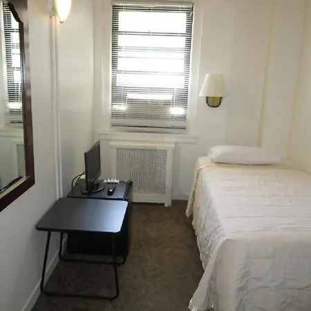 Hostel Flushing Ymca
