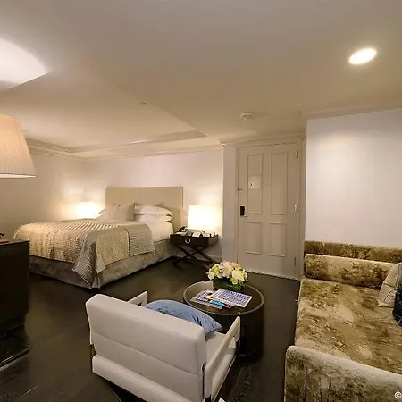 The Michelangelo 4* New York