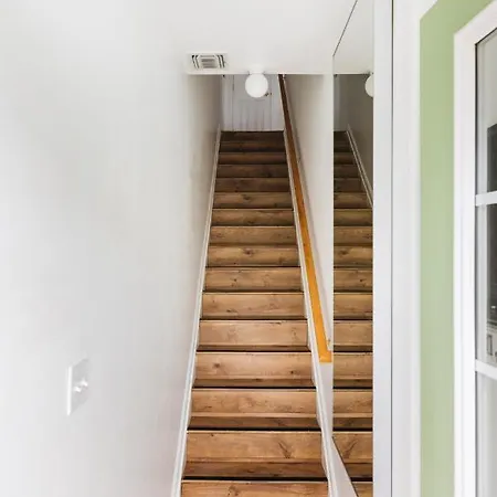 Nyc Long Term Bed & Breakfast 2*