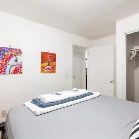 Love Your Stay! Comfy For Up To 4 Guests! Apartment *