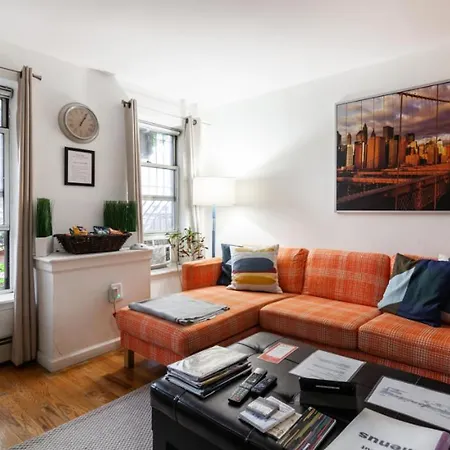 Apartment Love Your Stay! Comfy For Up To 4 Guests!