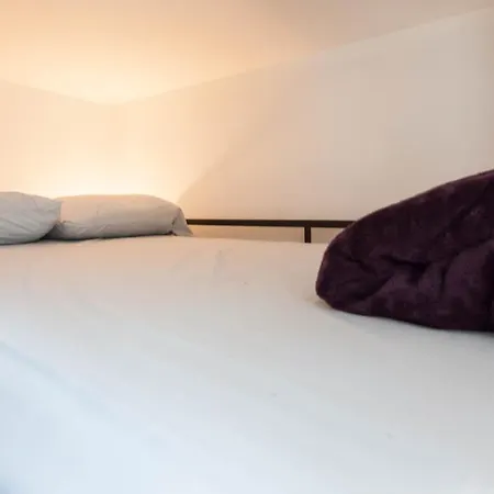 Time Square City Apartment