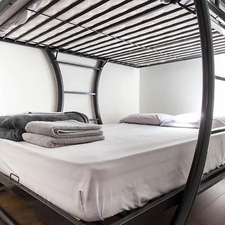 Time Square City Apartment