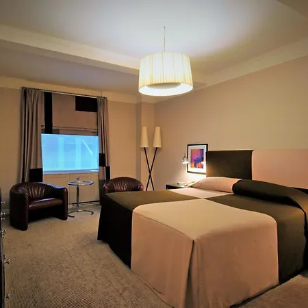 Aparthotel Lombardy 4*