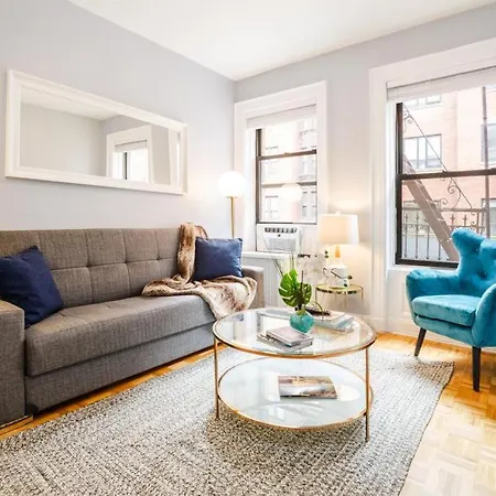 Amazing 2 Bedroom/3bed Full Time Square/broadway/central Park *
