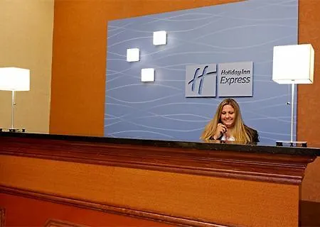 Express Brooklyn By Ihg Hotel New York