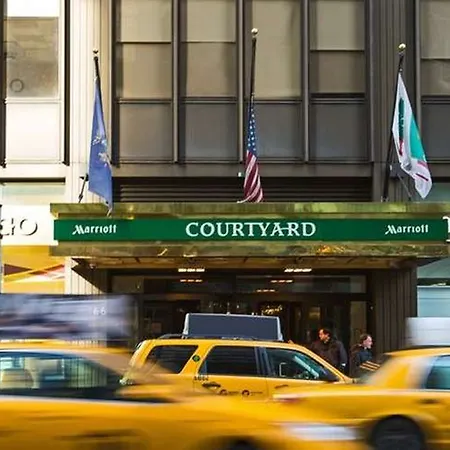 Courtyard Manhattan/midtown East